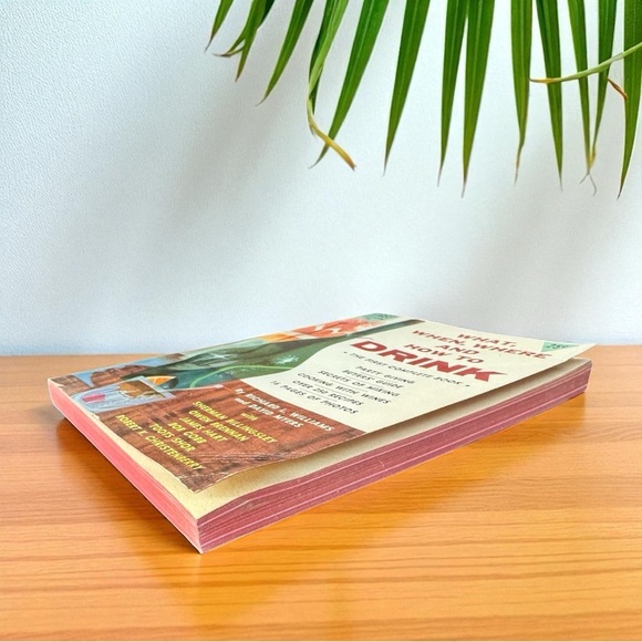 Vintage 1955 What, When, Where and How to Drink – First Edition Paperback - Picture 4 of 11